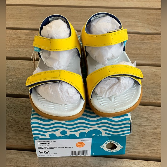 ✨NIB✨NATIVE Charley Sandal Toddler sz 9 10 Crayon Yellow Velcro - Picture 2 of 13